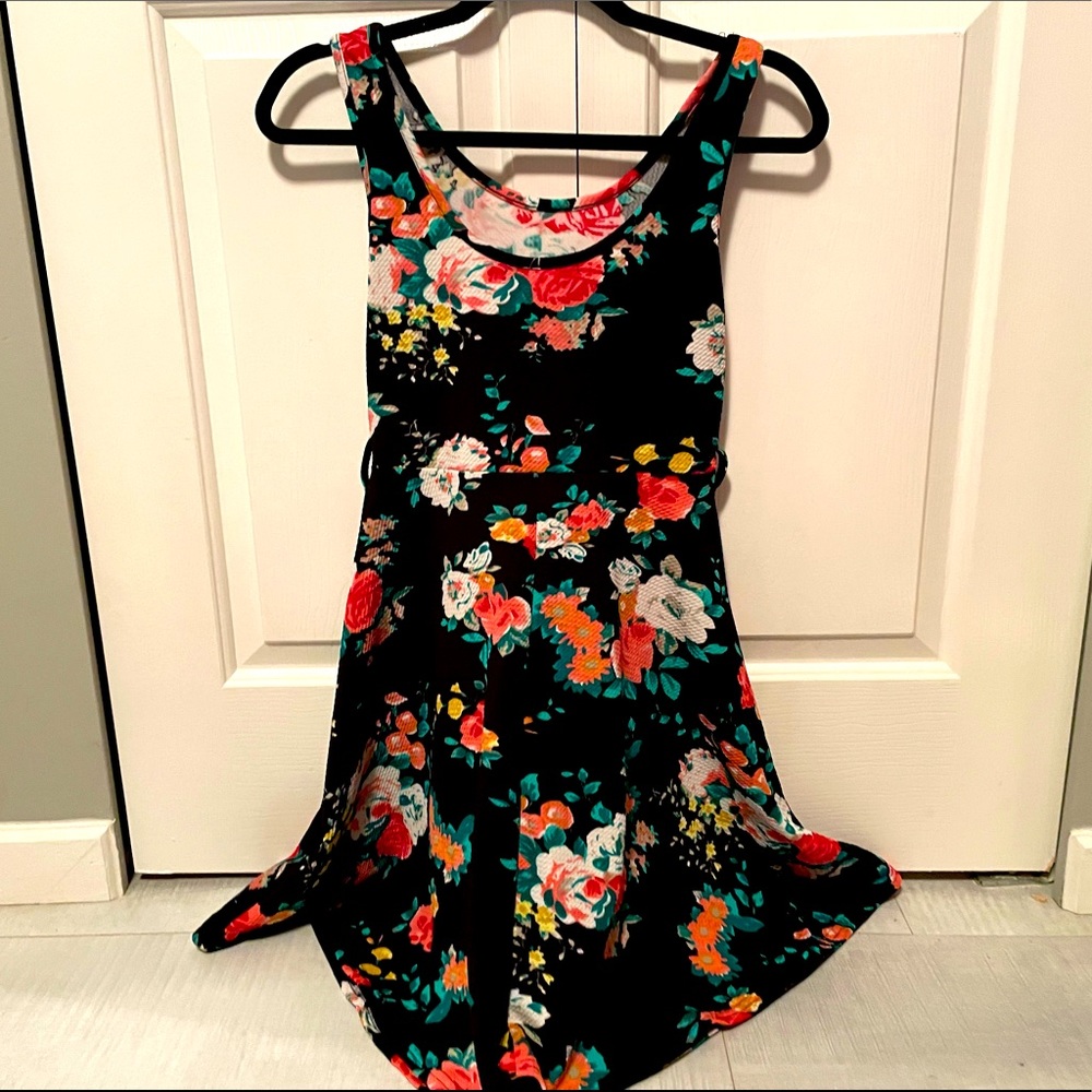 NWOT Black, sleeveless floral print dress.
